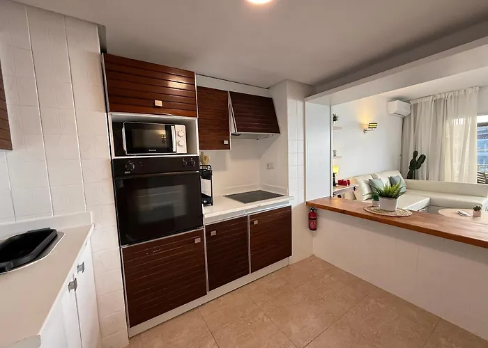 Bliss Apartment, Terrace, Pool & Apartmán Marbella