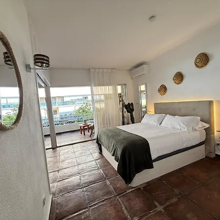 Bliss Apartment, Terrace, Pool & 马尔韦利亚