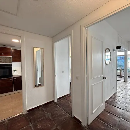 Διαμέρισμα Bliss Apartment, Terrace, Pool & Μαρμπέλλα