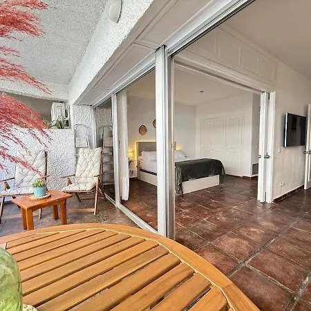 Bliss Apartment, Terrace, Pool & Apartamento *