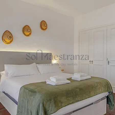 Bliss Apartment, Terrace, Pool & *