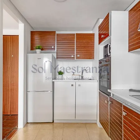 Bliss Apartment, Terrace, Pool & Lejlighed Marbella