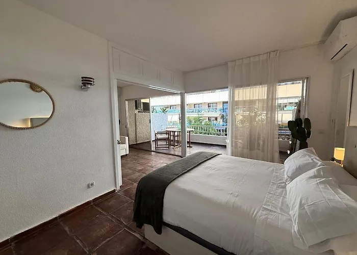 Bliss Apartment, Terrace, Pool & 公寓