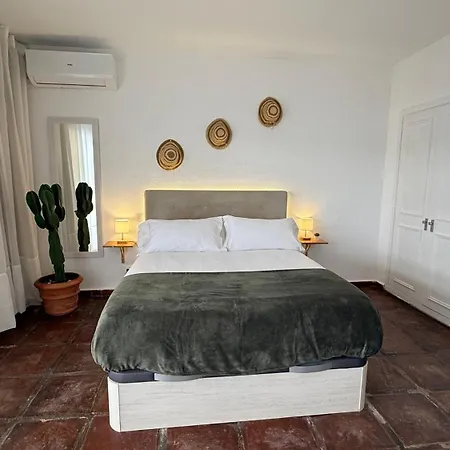 Bliss Apartment, Terrace, Pool & Lejlighed Marbella