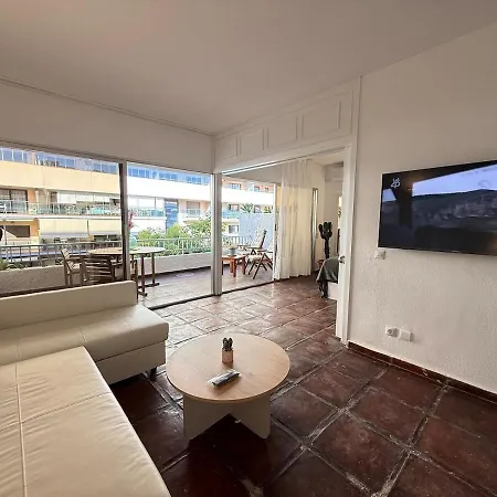 Appartement Bliss Apartment, Terrace, Pool &